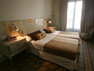 Vrabac Guesthouse บาร์เซโลนา ภายนอก รูปภาพ